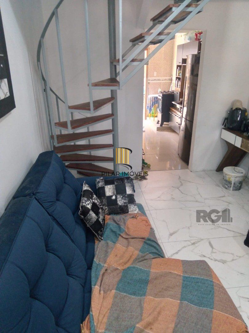 Casa de Condomínio 2 dormitórios no bairro Hípica