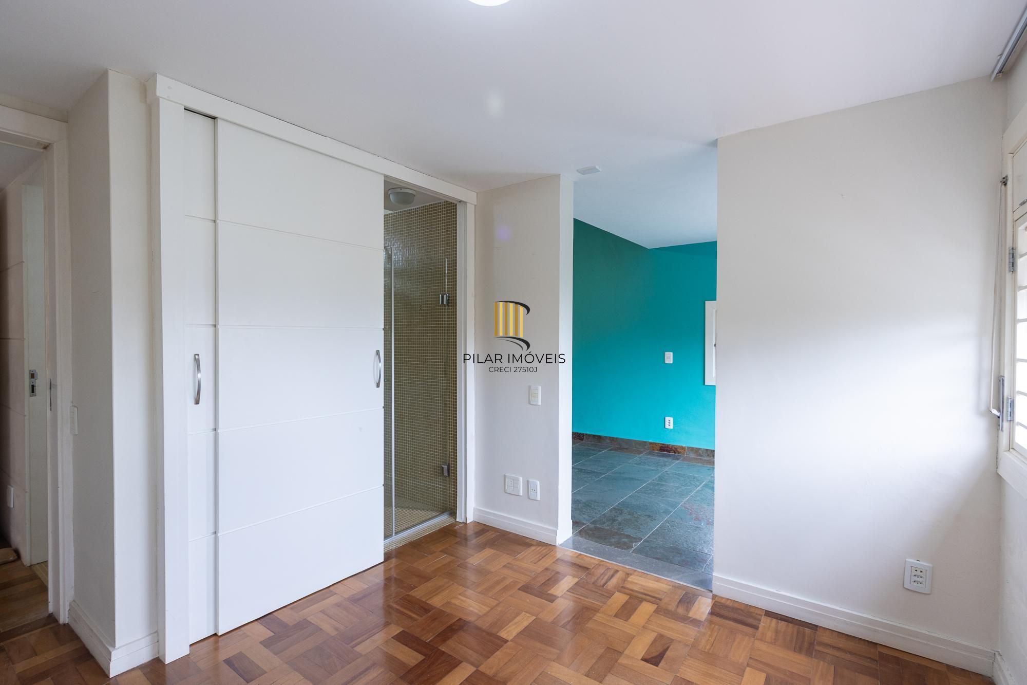 Casa com 4 dormitórios à venda, Jardim Isabel, Porto Alegre