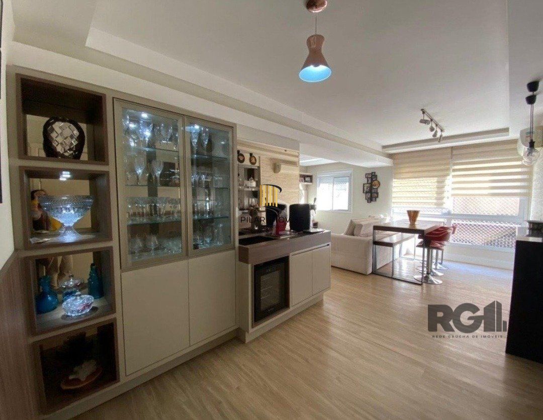 Apartamento para Venda - 75m², 3 dormitórios, sendo 1 suites, 2 vagas - Santana