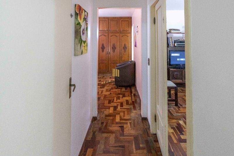 Casa para Venda - 231.72m², 4 dormitórios, sendo 1 suites, 3 vagas - Tristeza