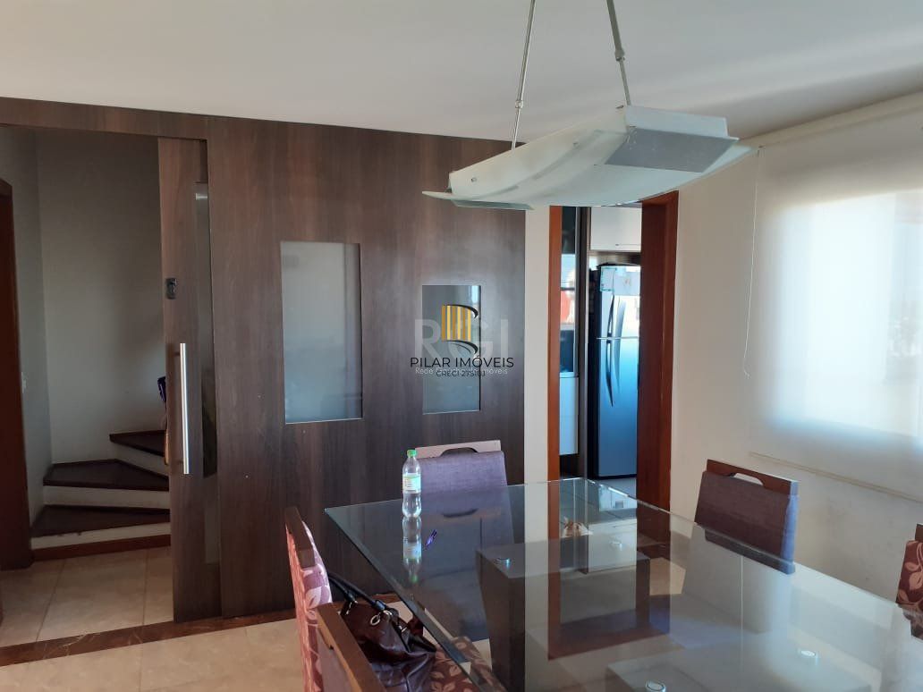 Casa Condominio para Venda - 251m², 4 dormitórios, sendo 2 suites, 2 vagas - Nonoai