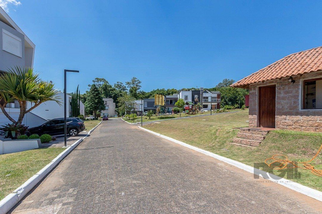 Casa de Condomínio 3 dormitórios no bairro Vila Nova