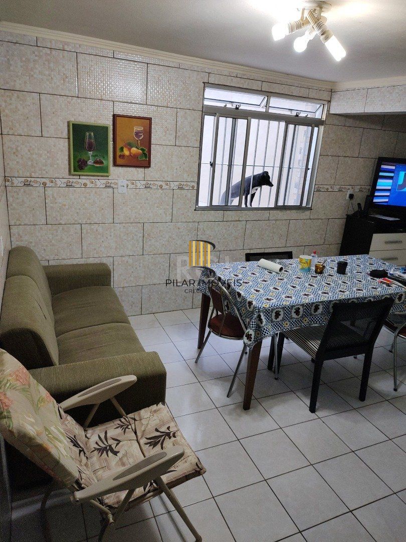 Casa 3 dormitórios no bairro Partenon