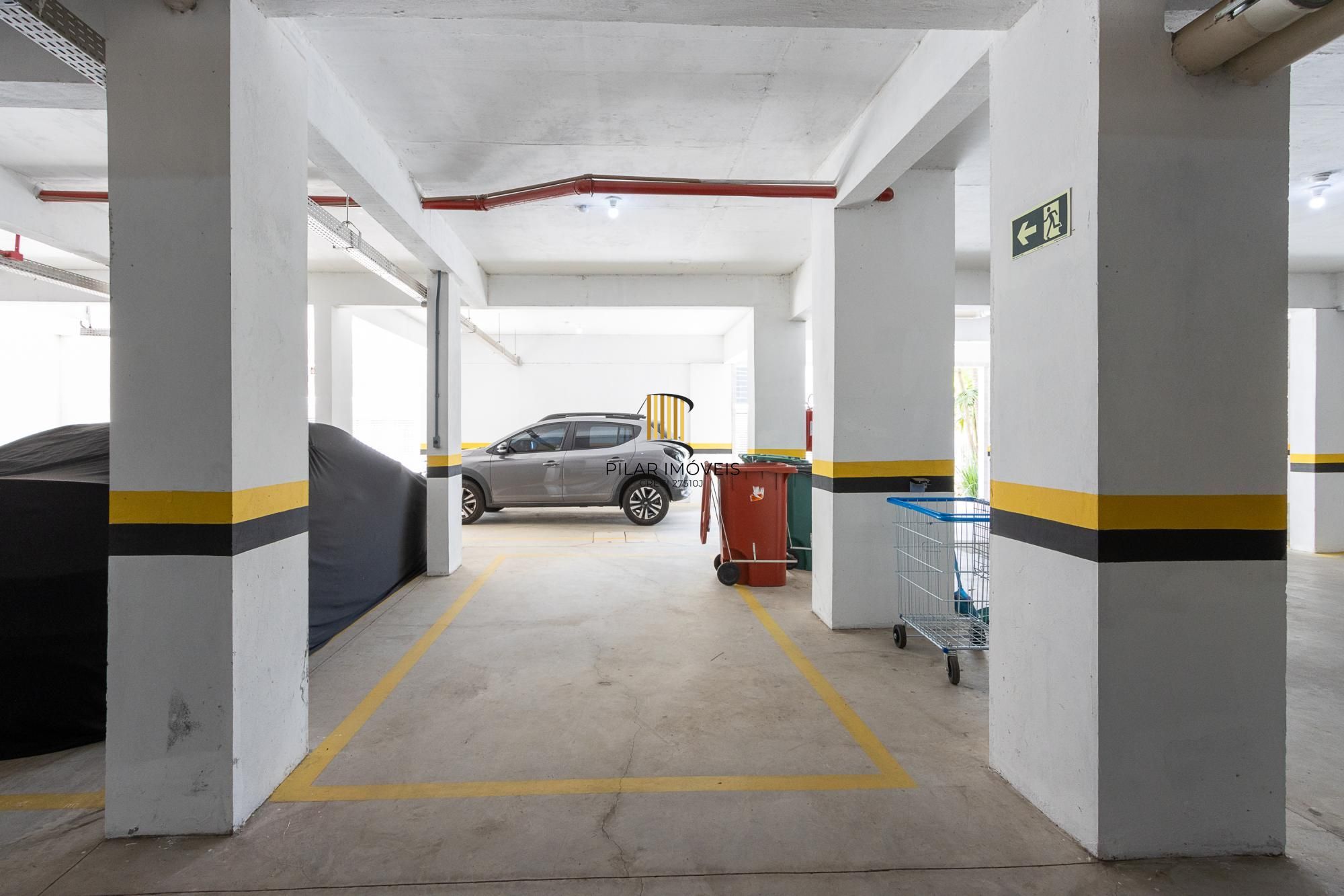 Apartamento de 3 dormitórios, 3 suítes, e 4 vagas, no bairro Jardim Lindoia