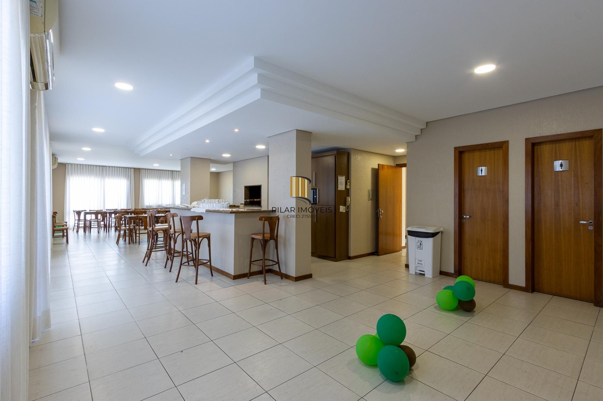 Apartamento 2 dormitórios no bairro Tristeza