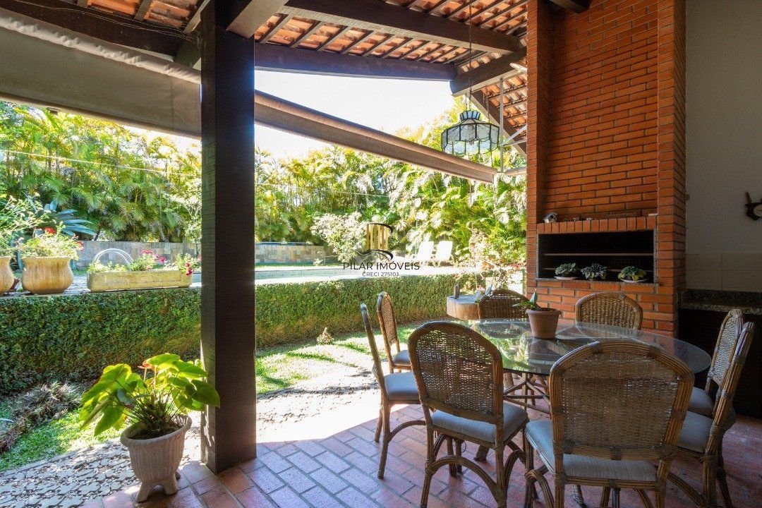 Casa para Venda - 357.28m², 4 dormitórios, sendo 1 suites, 4 vagas - Jardim Isabel