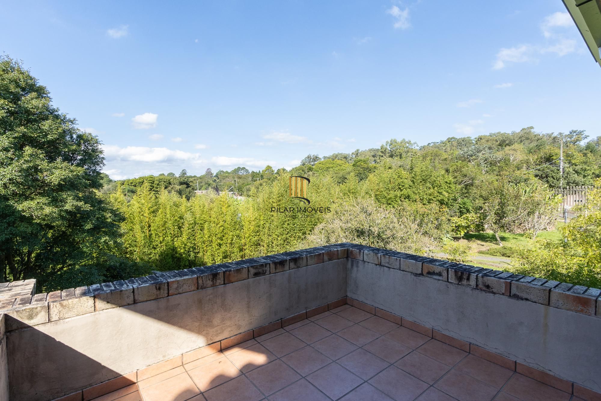 Casa em condomínio á venda com 6 dormitórios em Porto Alegre