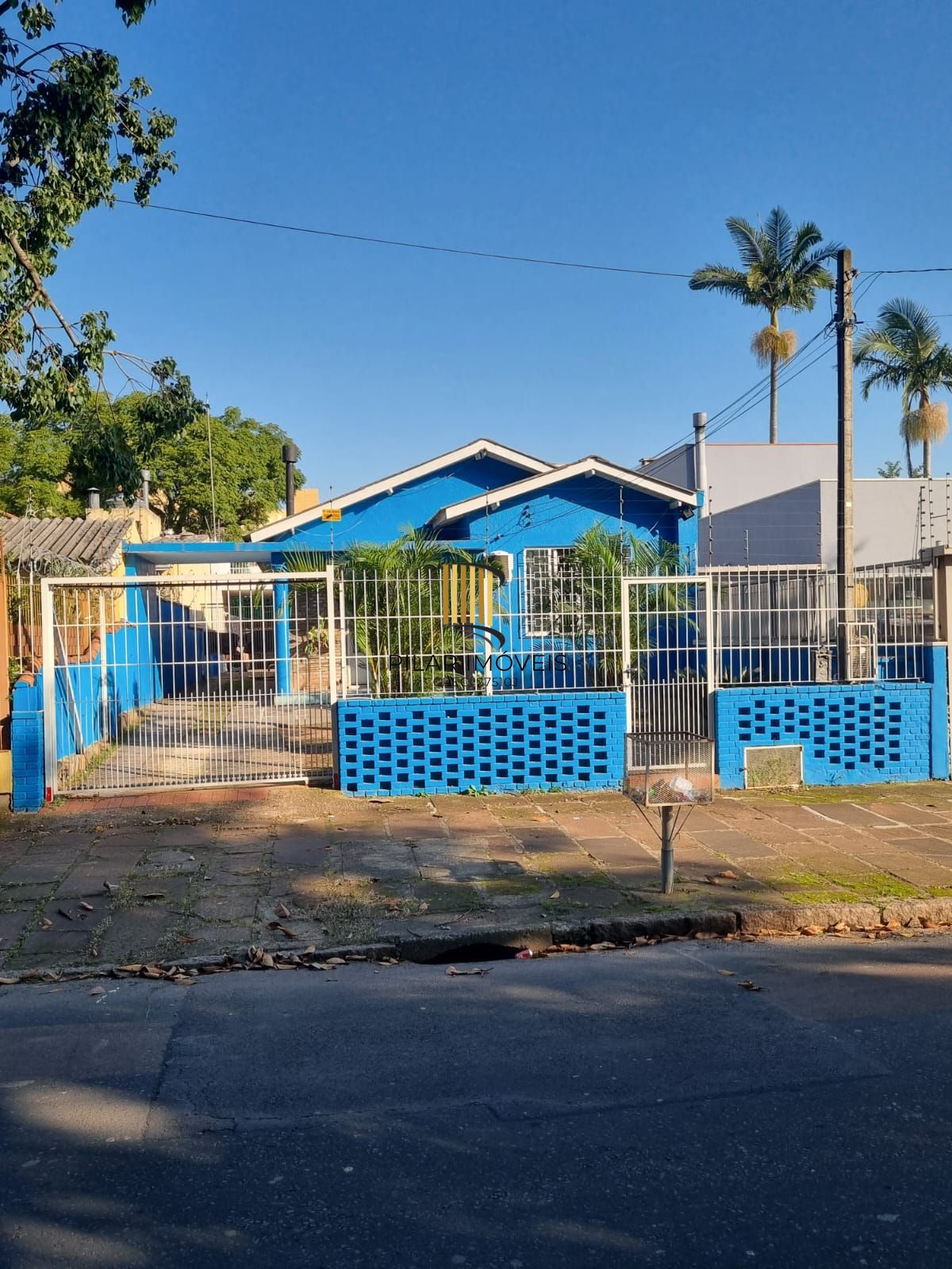 Casa 3 dormitórios no bairro Camaquã - Pilar Imóveis