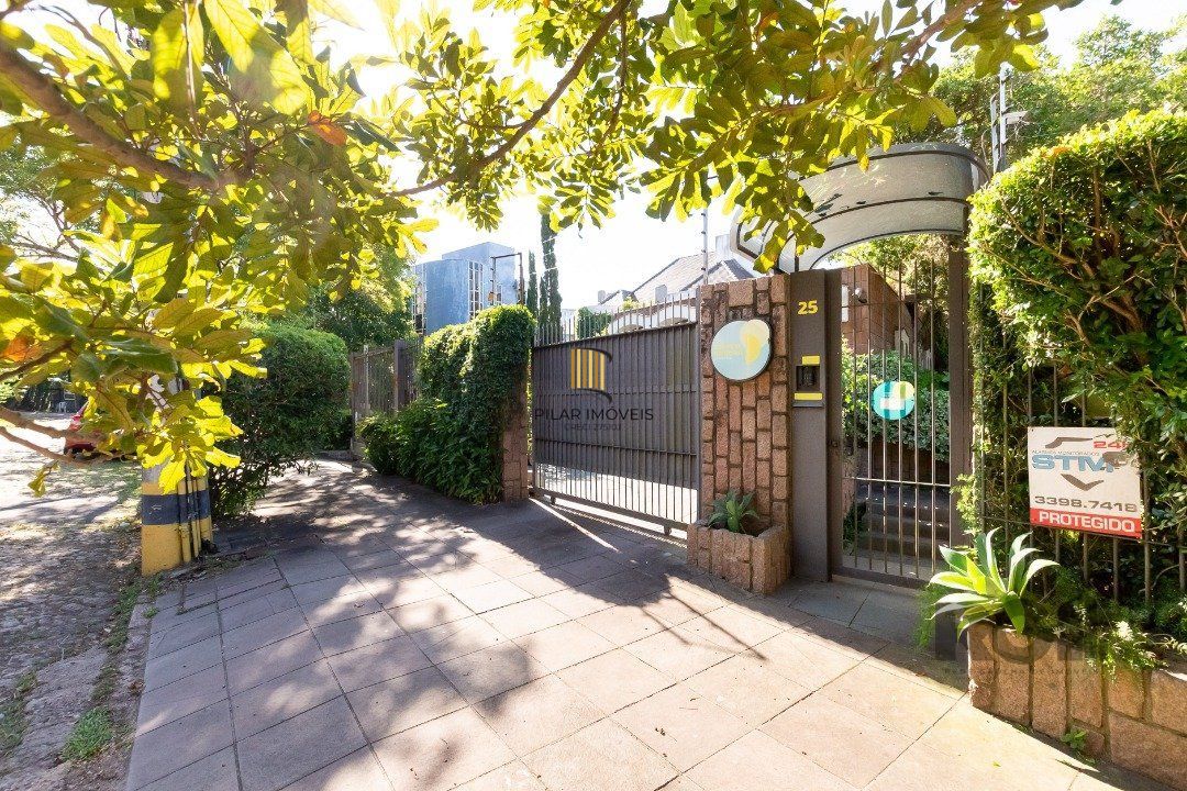 Casa 4 dormitórios no bairro Vila Assunção