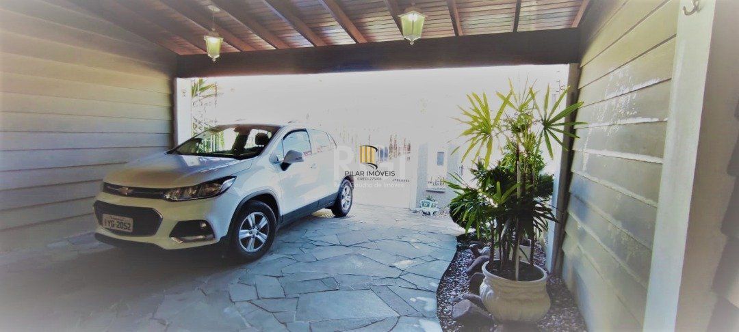Casa para Venda - 152m², 3 dormitórios, sendo 1 suites, 2 vagas - Nova Ipanema