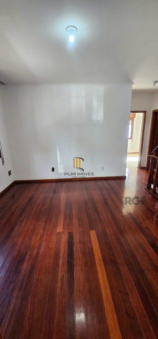 Casa 4 dormitórios no bairro Jardim Sabará