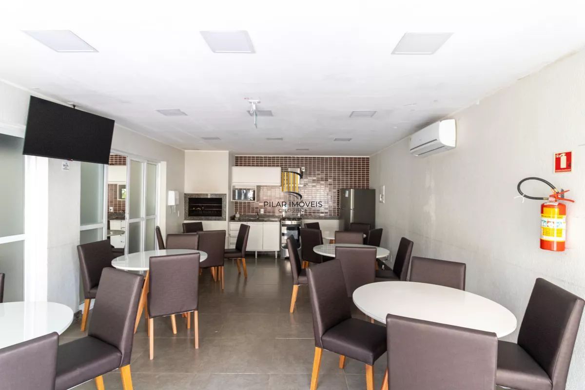 Apartamento 2 dormitórios no bairro Vila Nova