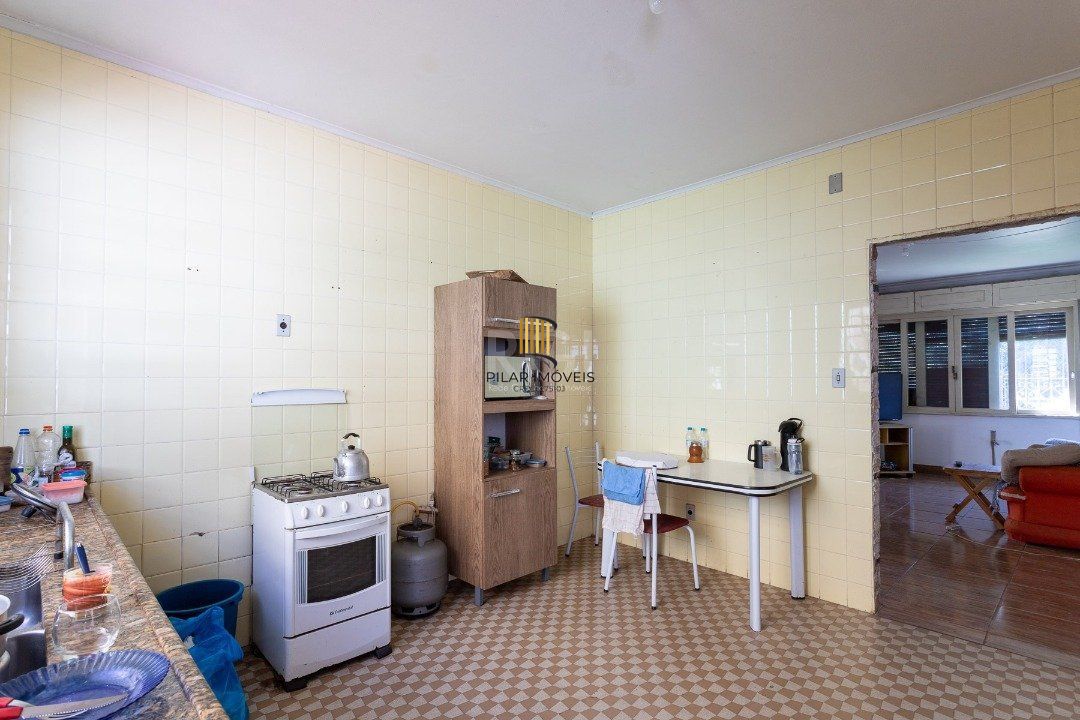 Casa para Venda - 522.36m², 4 dormitórios, 3 vagas - Menino Deus
