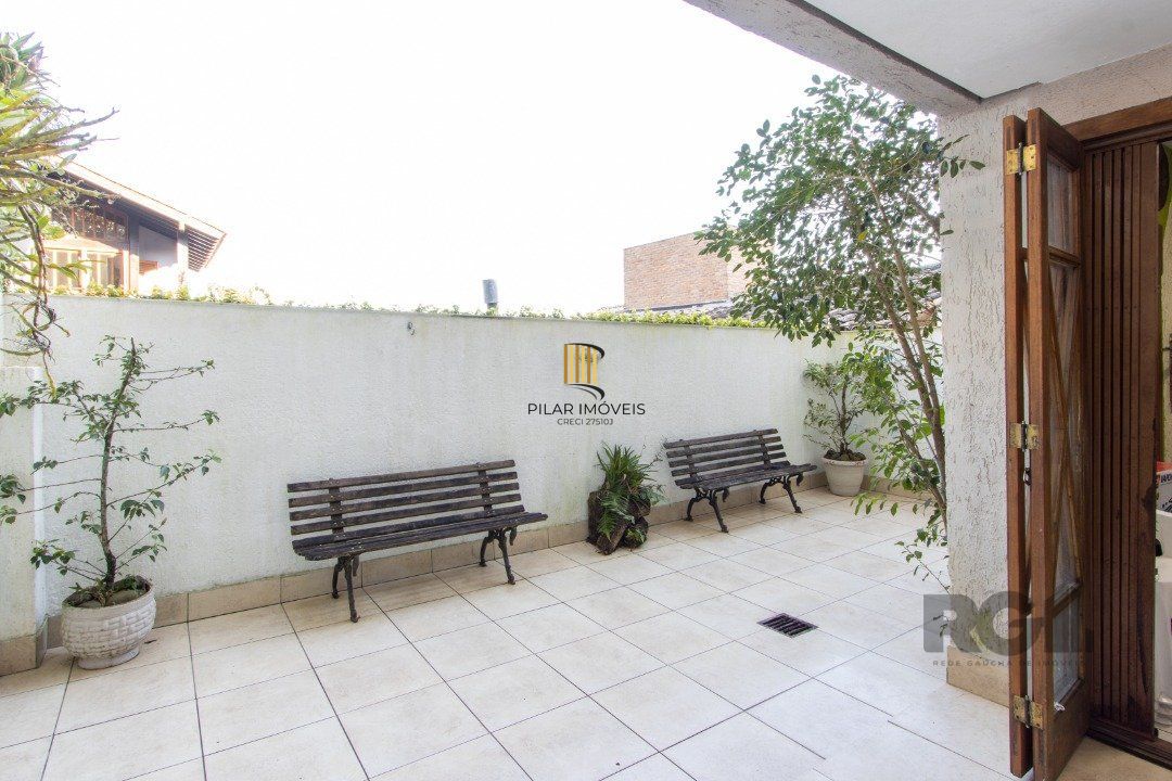 Casa de Condomínio 3 dormitórios no bairro Jardim Isabel