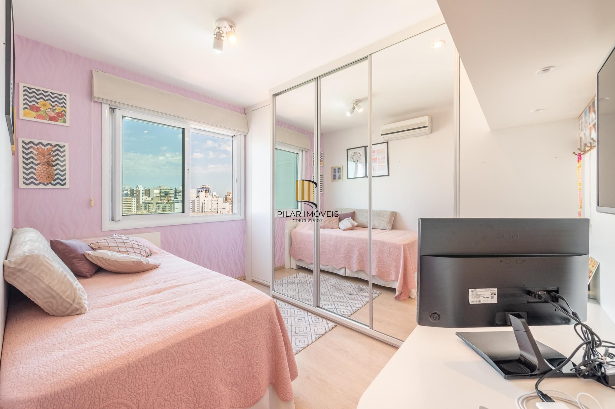 Apartamento com 204m², 3 dorm, 5 vagas no Petrópolis