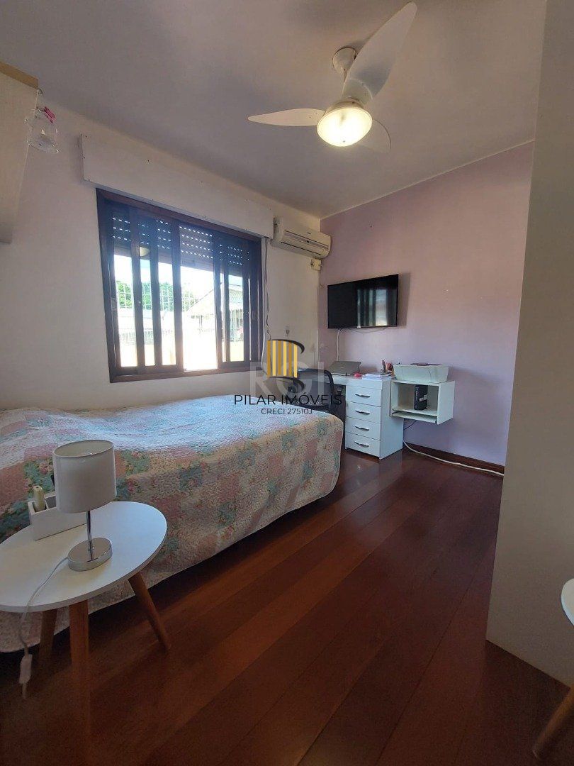 Casa 3 dormitórios no bairro Tristeza