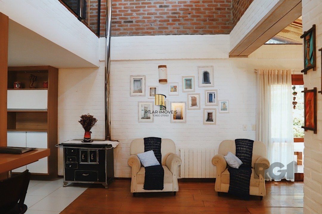 Linda casa em Canela