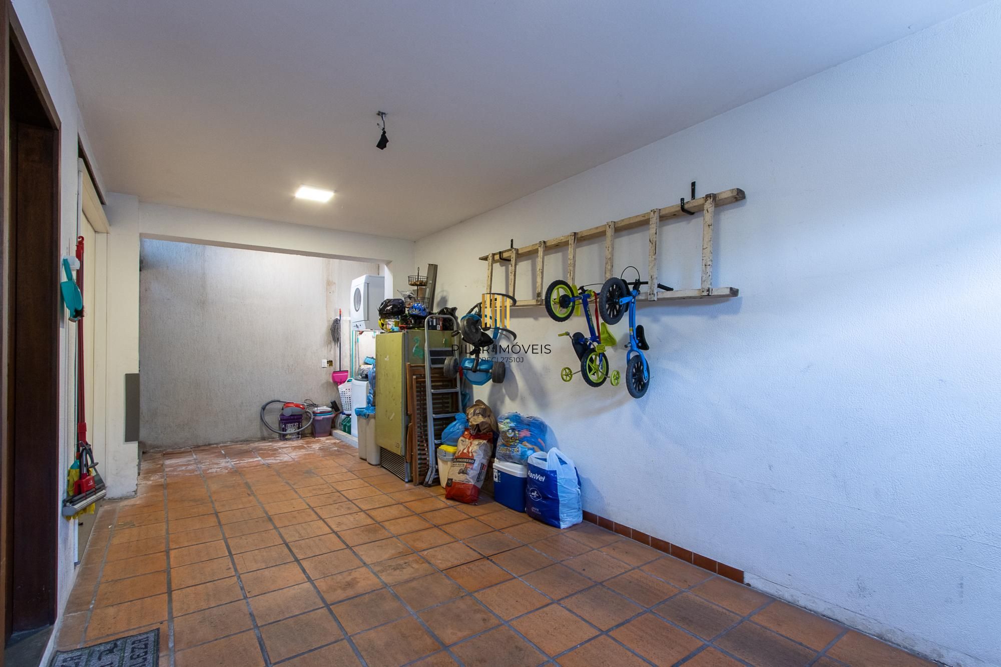 Casa em Condomínio no bairro Tristeza