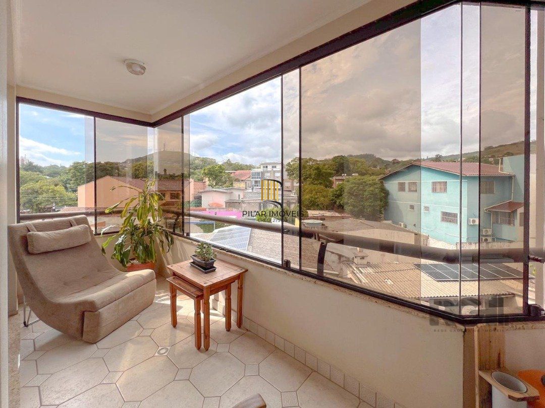Amplo apartamento à venda com 168m² privativos
