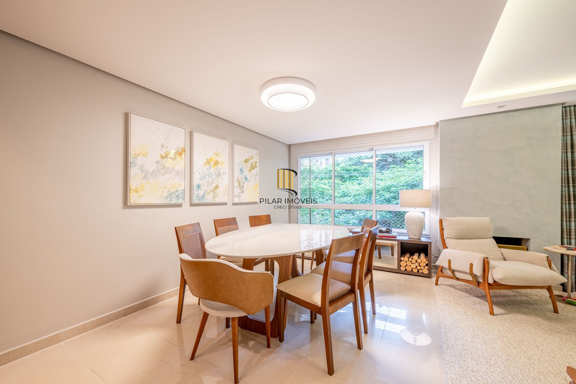 Apartamento 3 dormitórios, sendo 3 suítes e 3 vagas