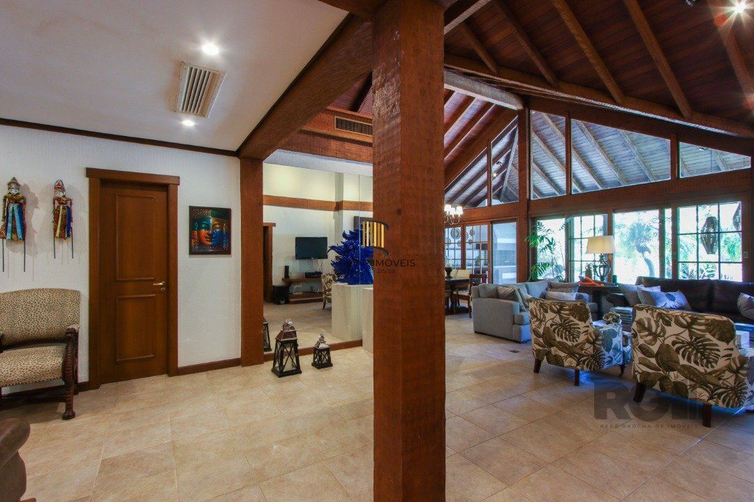 Condomínio Terra Ville , com 3 suítes, 290m² de área privativa