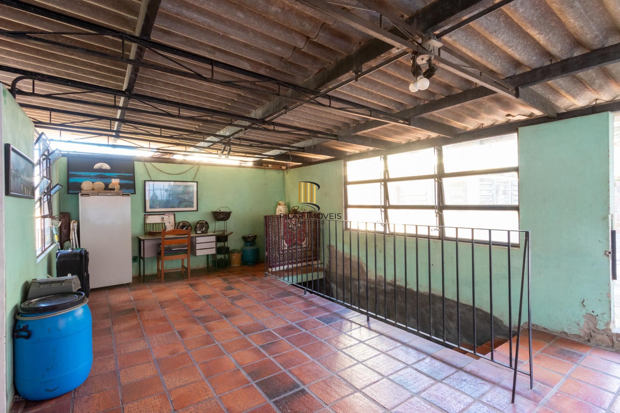 Casa para Venda - 286.28m², 2 dormitórios, sendo 1 suites, 3 vagas - Santa Tereza