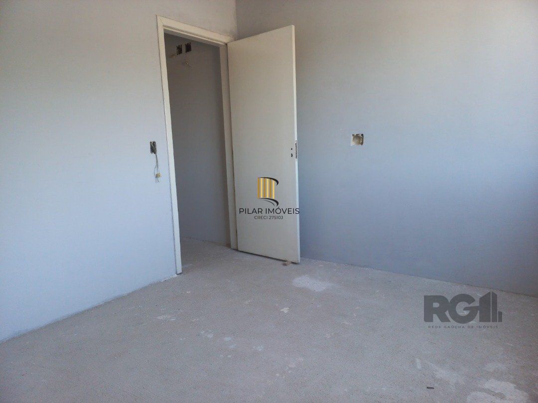 Casa para Venda - 254.27m², 3 dormitórios, 2 vagas - Vila Nova