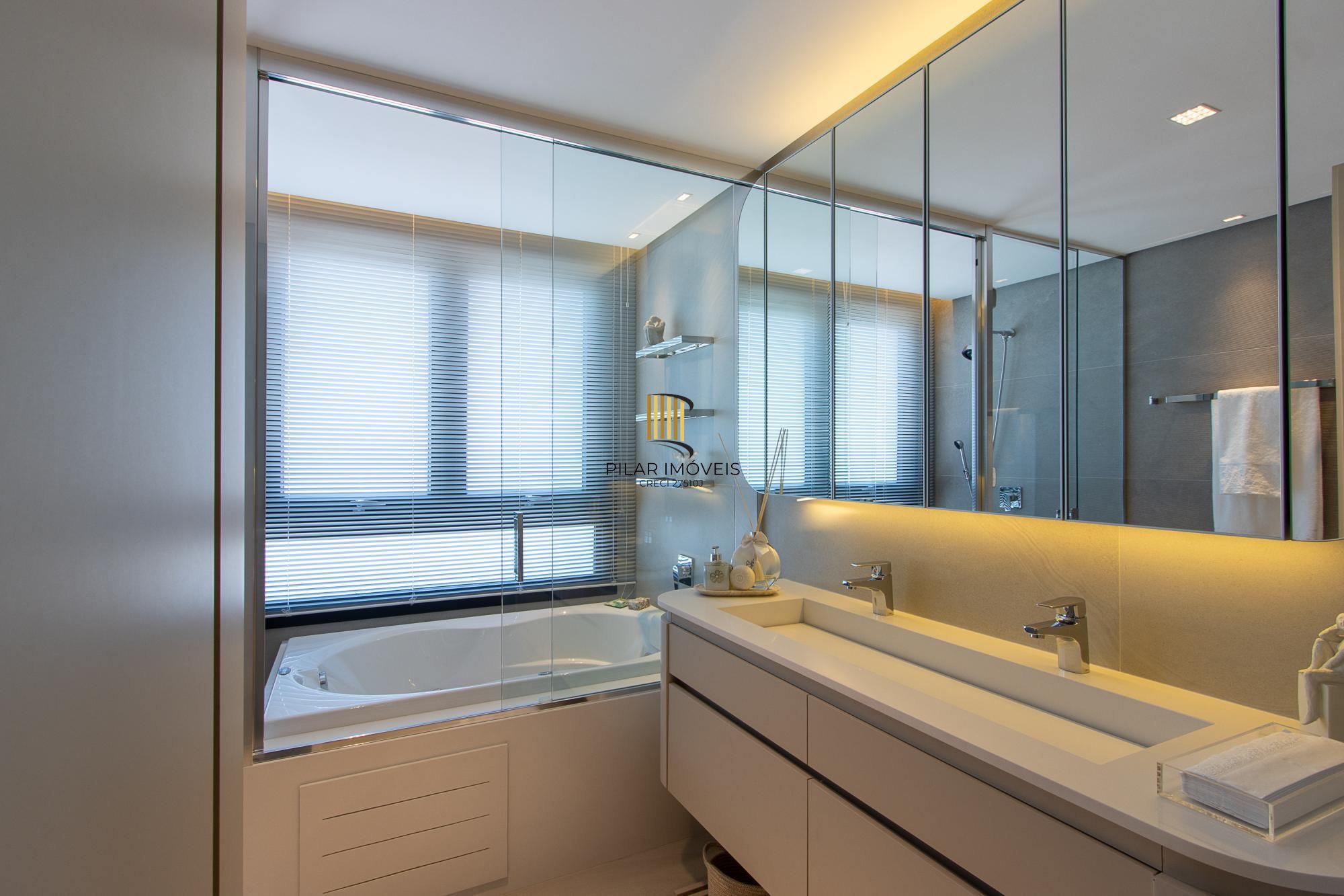 Apartamento 2 dormitórios no bairro Petrópolis