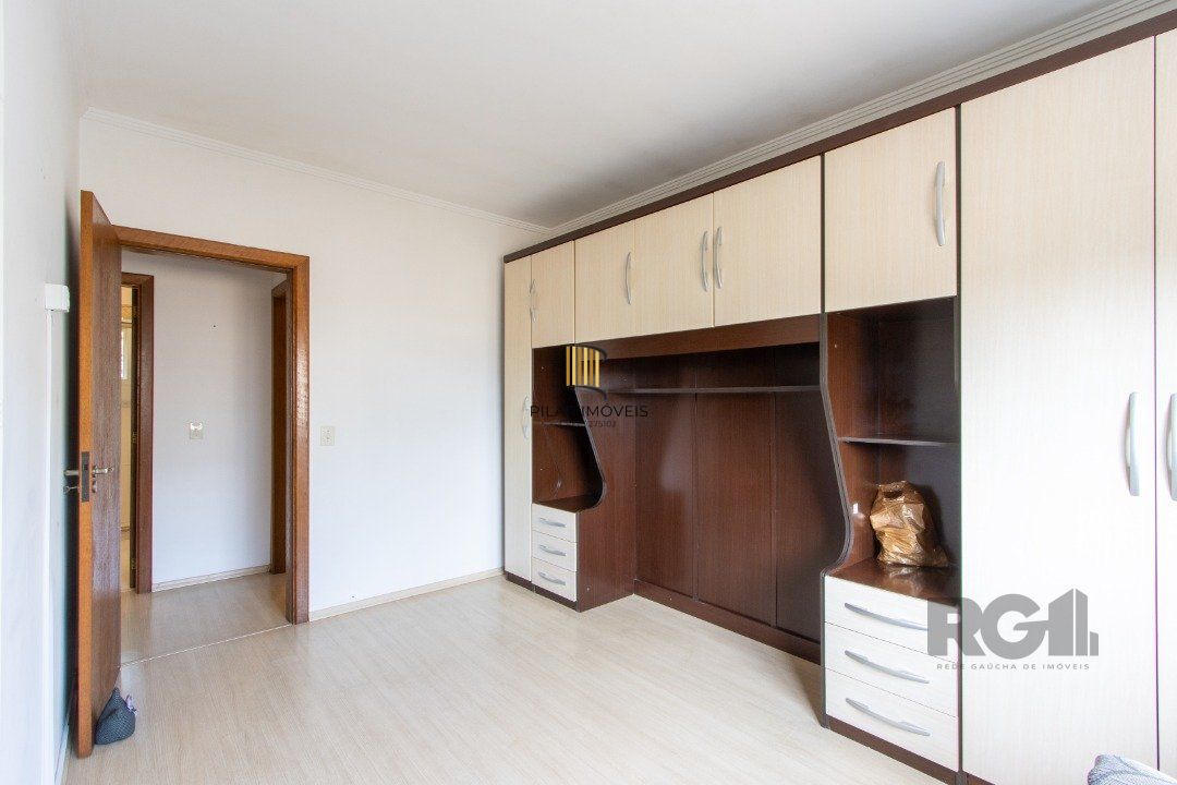 Casa de Condomínio 2 dormitórios no bairro Aberta dos Morros