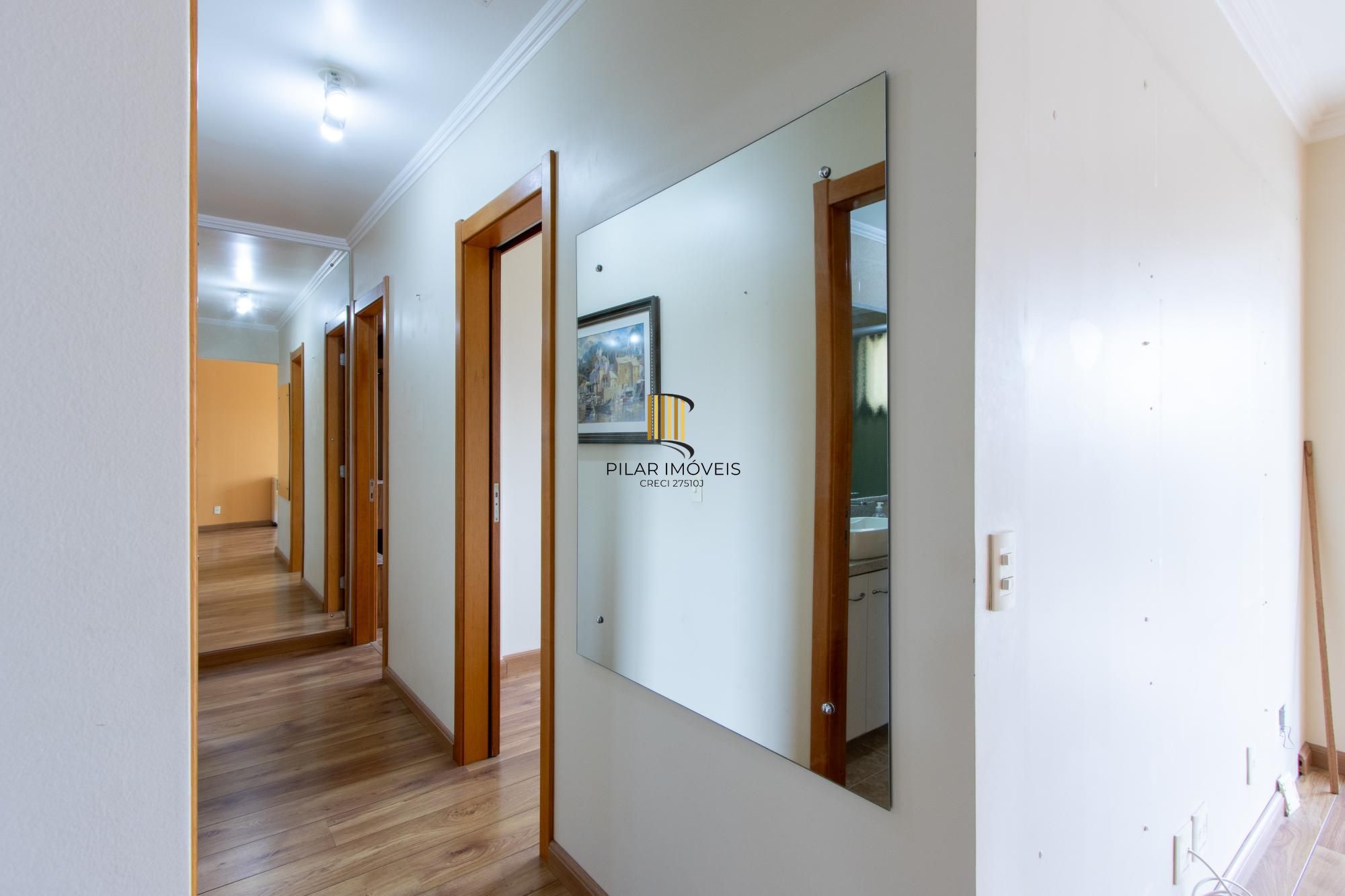 Apartamento para Venda - 93.43m², 3 dormitórios, 1 suite, 1 vaga - Teresópolis