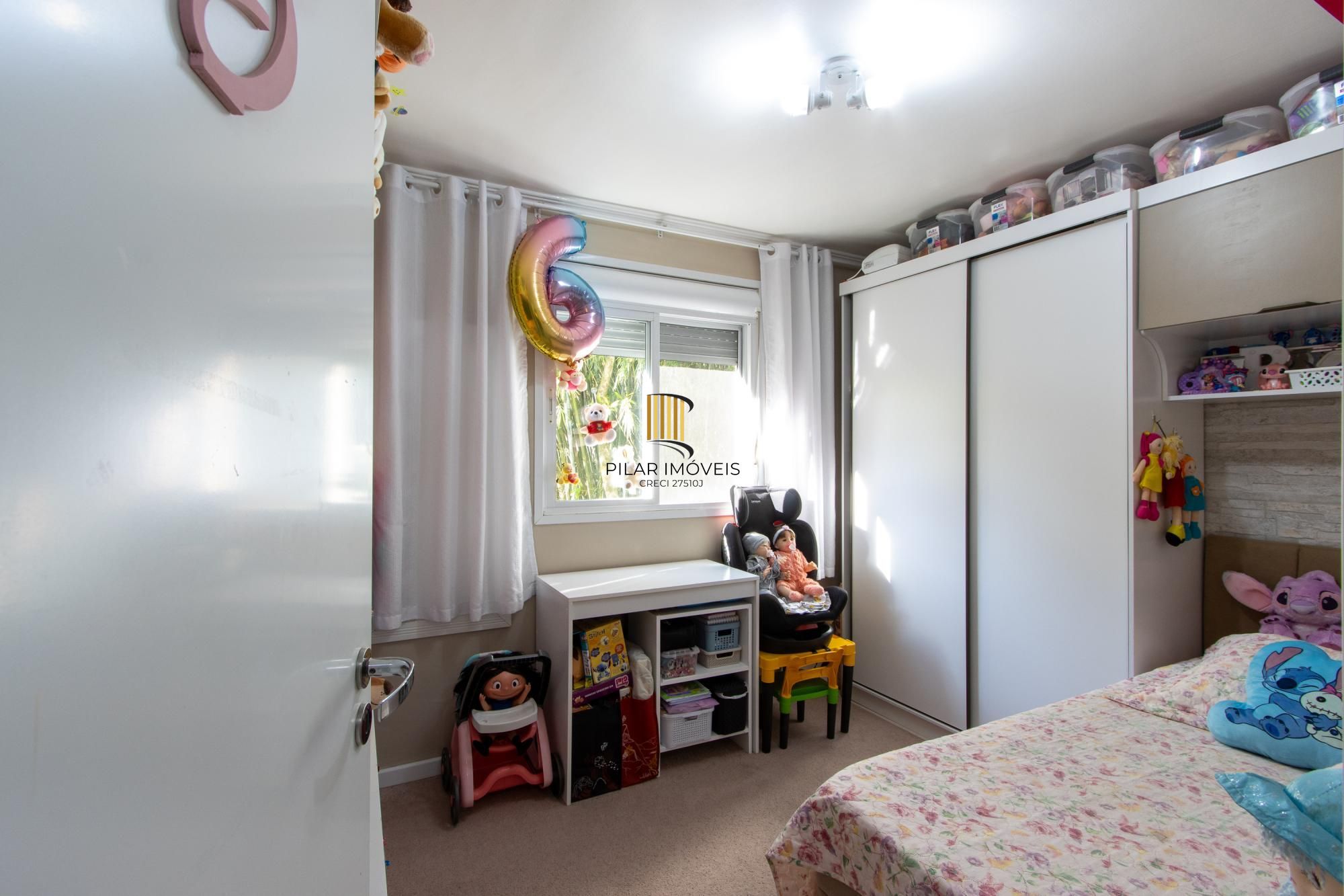 Apartamento  com  2 dormitórios, cozinha americana, Banheiro social, gás central, 1 vaga