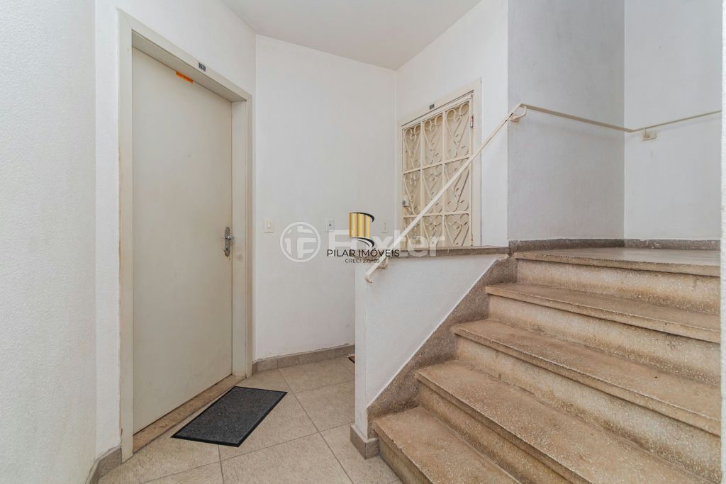 Apartamento 2 dormitórios  I Vaga  de garagem- bairro Tristeza