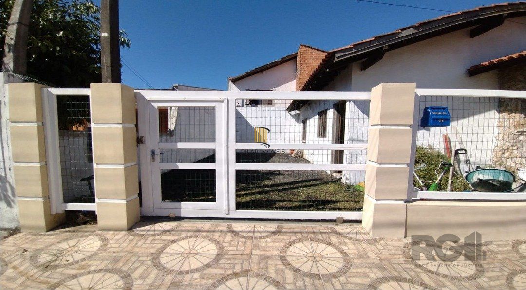 Casa 2 dormitórios no bairro Centro