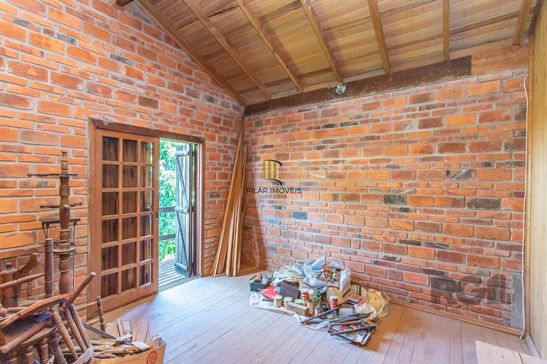 Casa 4 dormitórios, Altos da Vila Nova, Zona Sul, Porto Alegre.