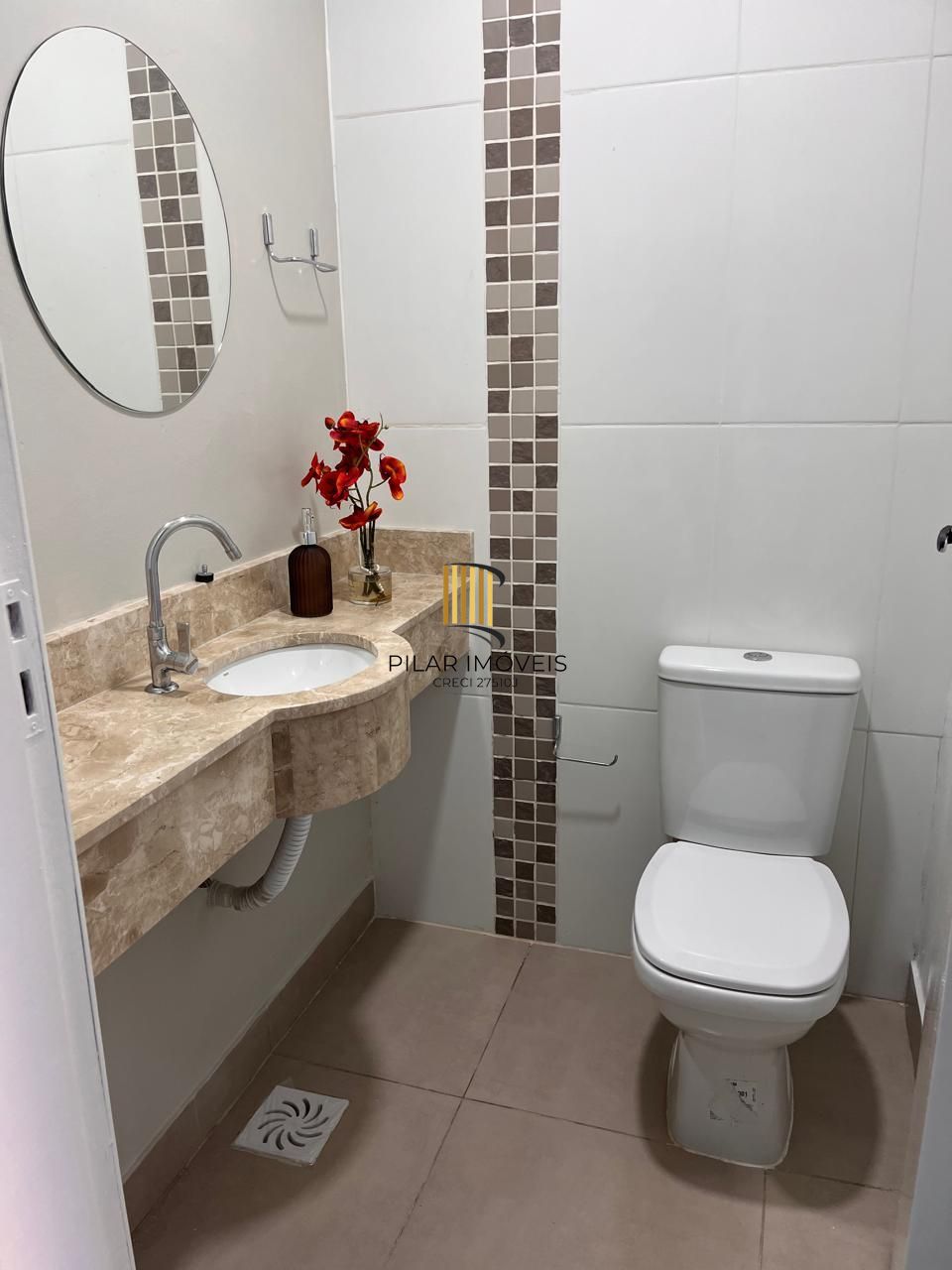 Apartamento 2 dormitórios no bairro Maristela