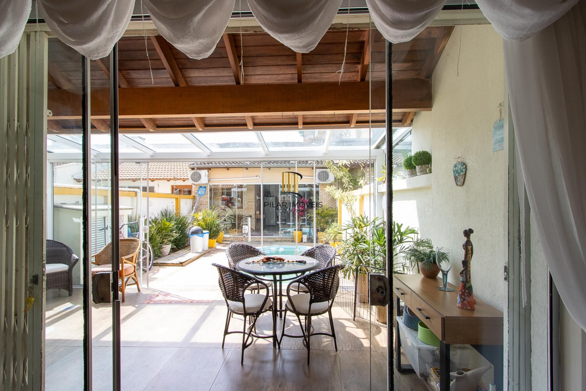 Casa de Condomínio 3 dormitórios no bairro Tristeza