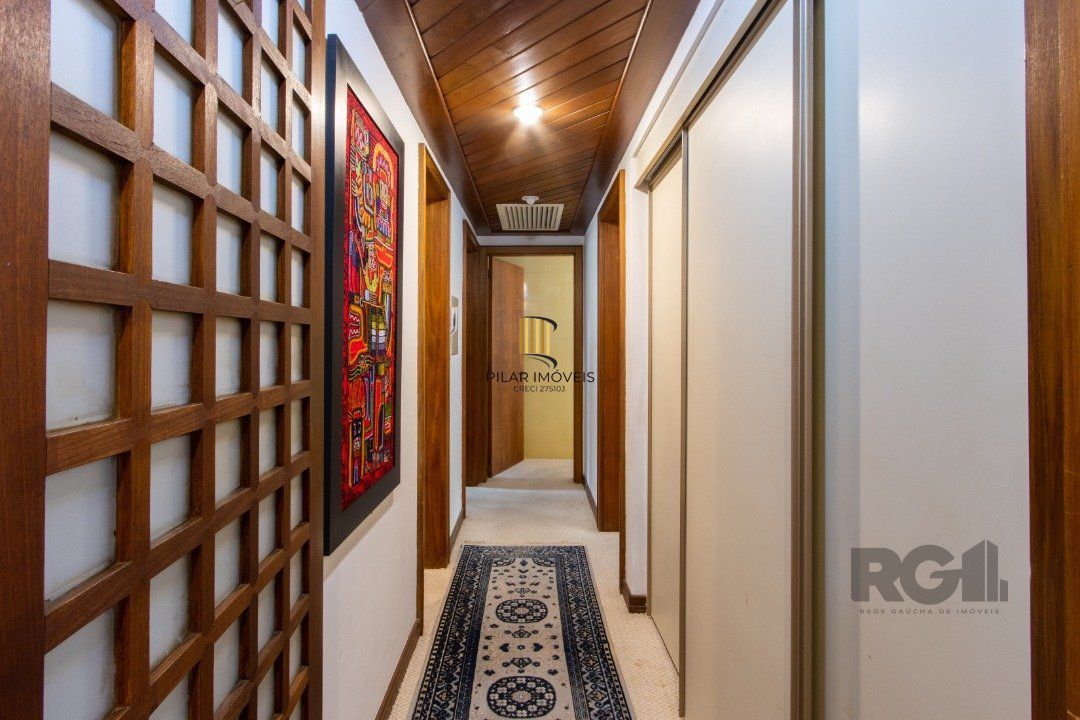 Apartamento 4 dormitórios no bairro Petrópolis
