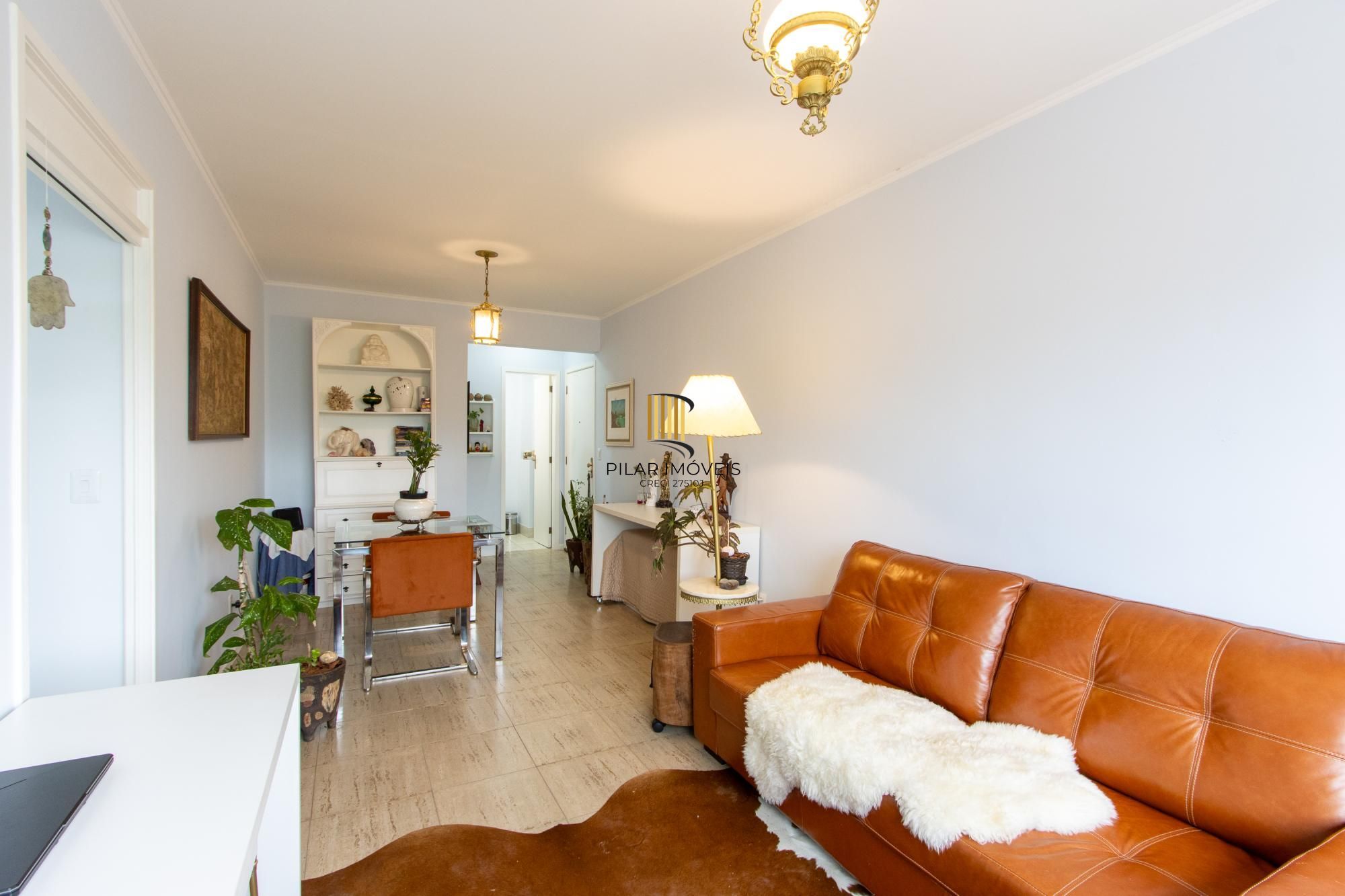 Apartamento 2 Dormitório(s) Bairro Cristal