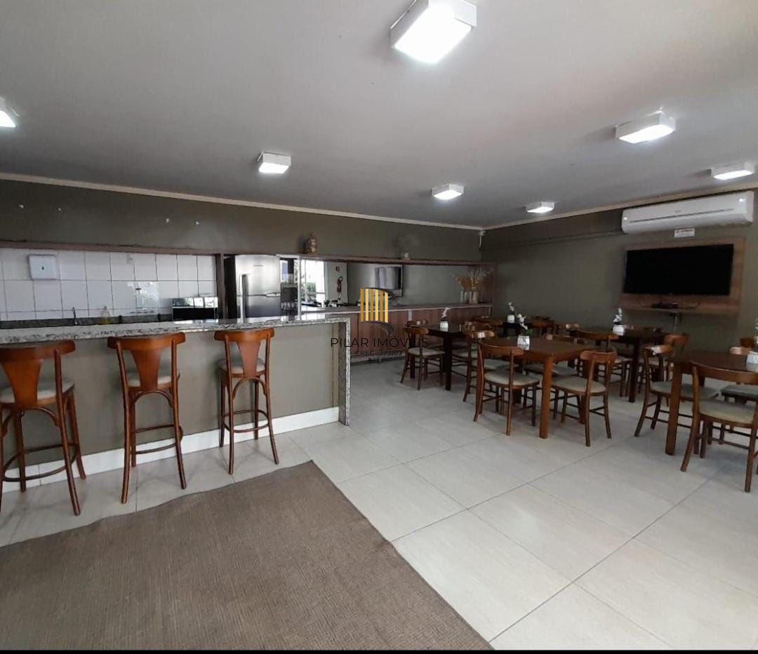 Apartamento com 2 quartos pronto para morar, ao lado do Zaffari Cavalhada!