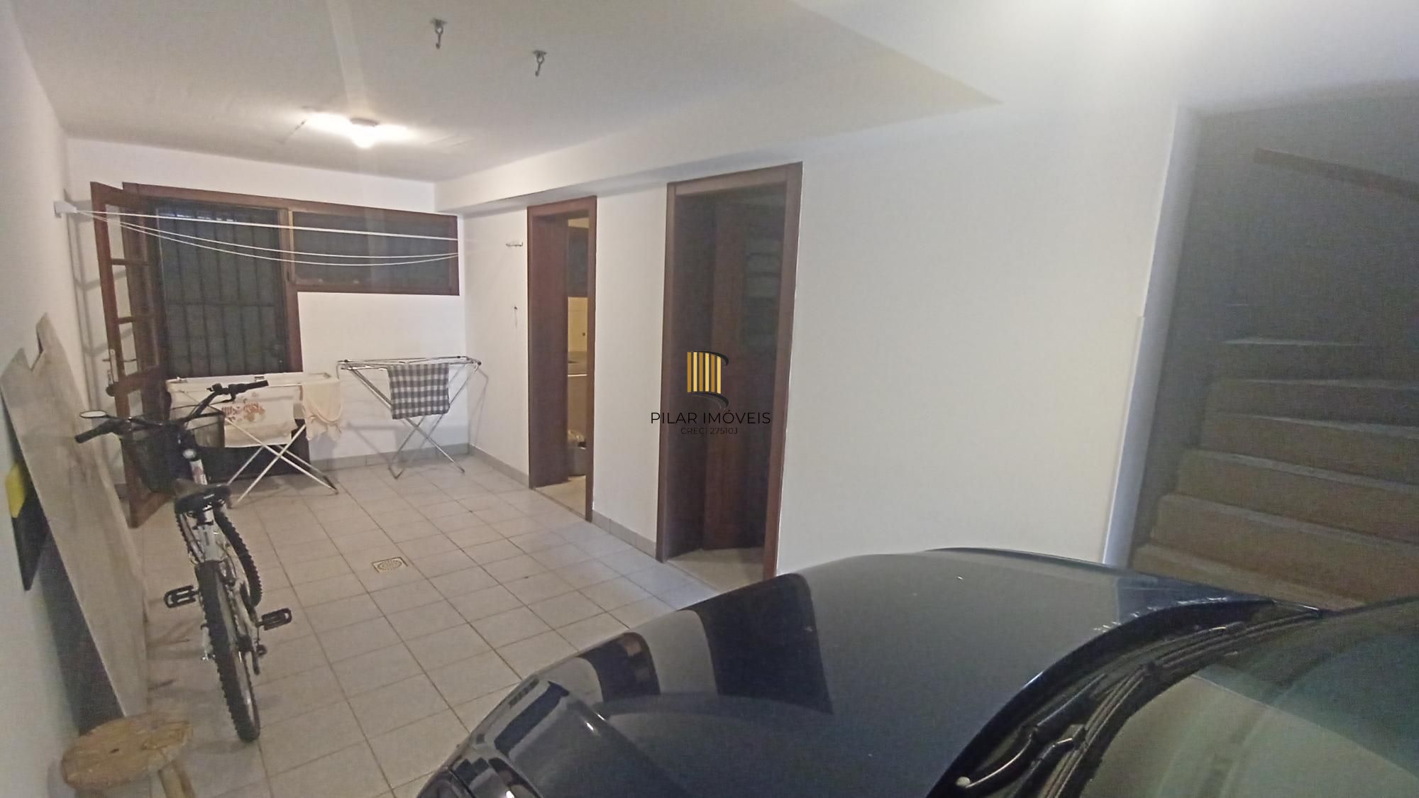 Casa de Condomínio com 3 Suítes, no bairro Tristeza