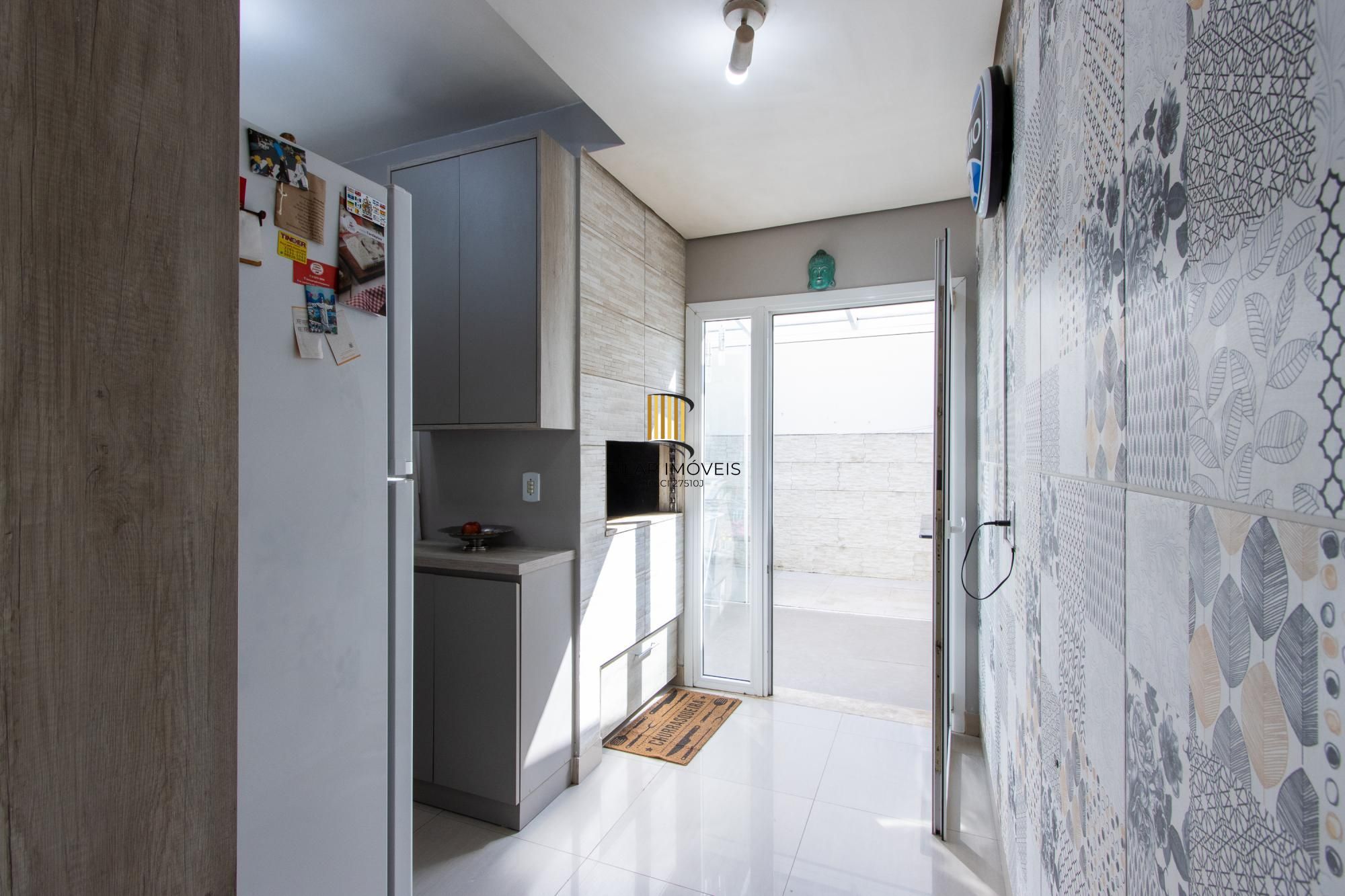 Casa em condomínio no bairro Aberta dos Morros