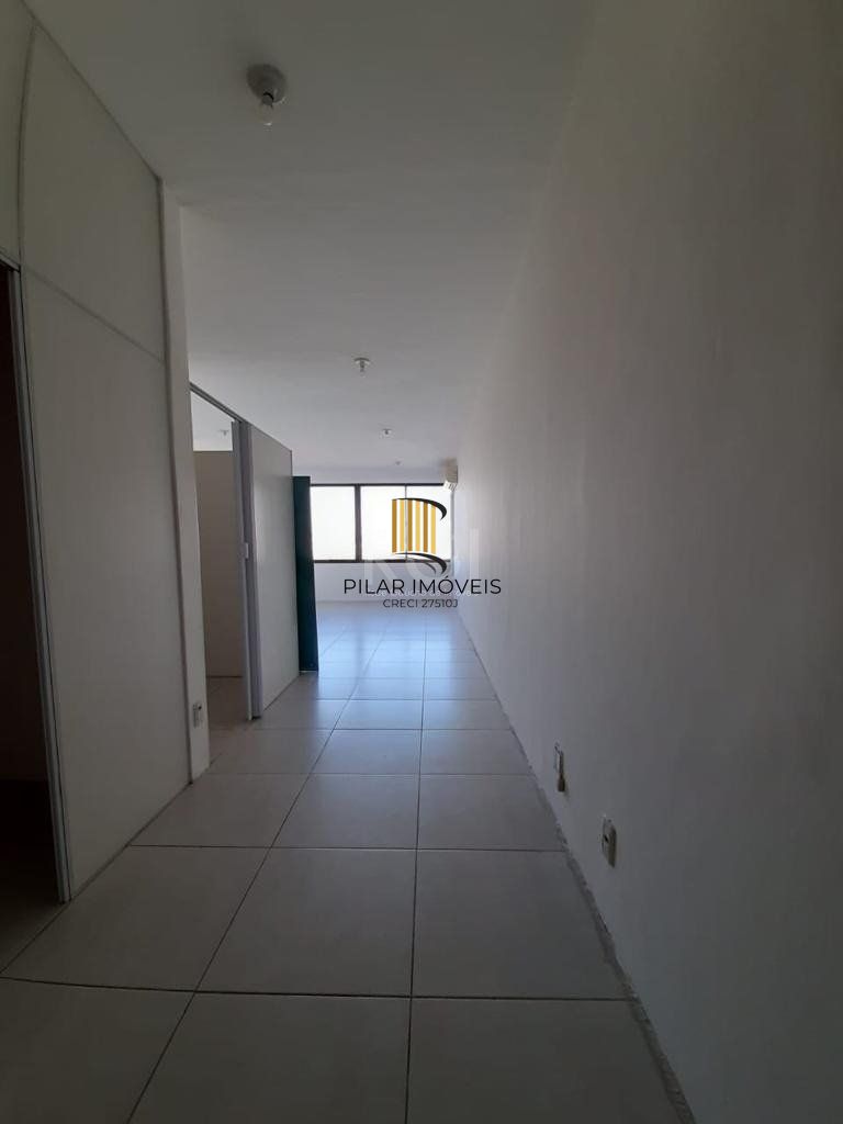 sala comercial localizada na Av Independência em frente ao Hospital Sto Antonio