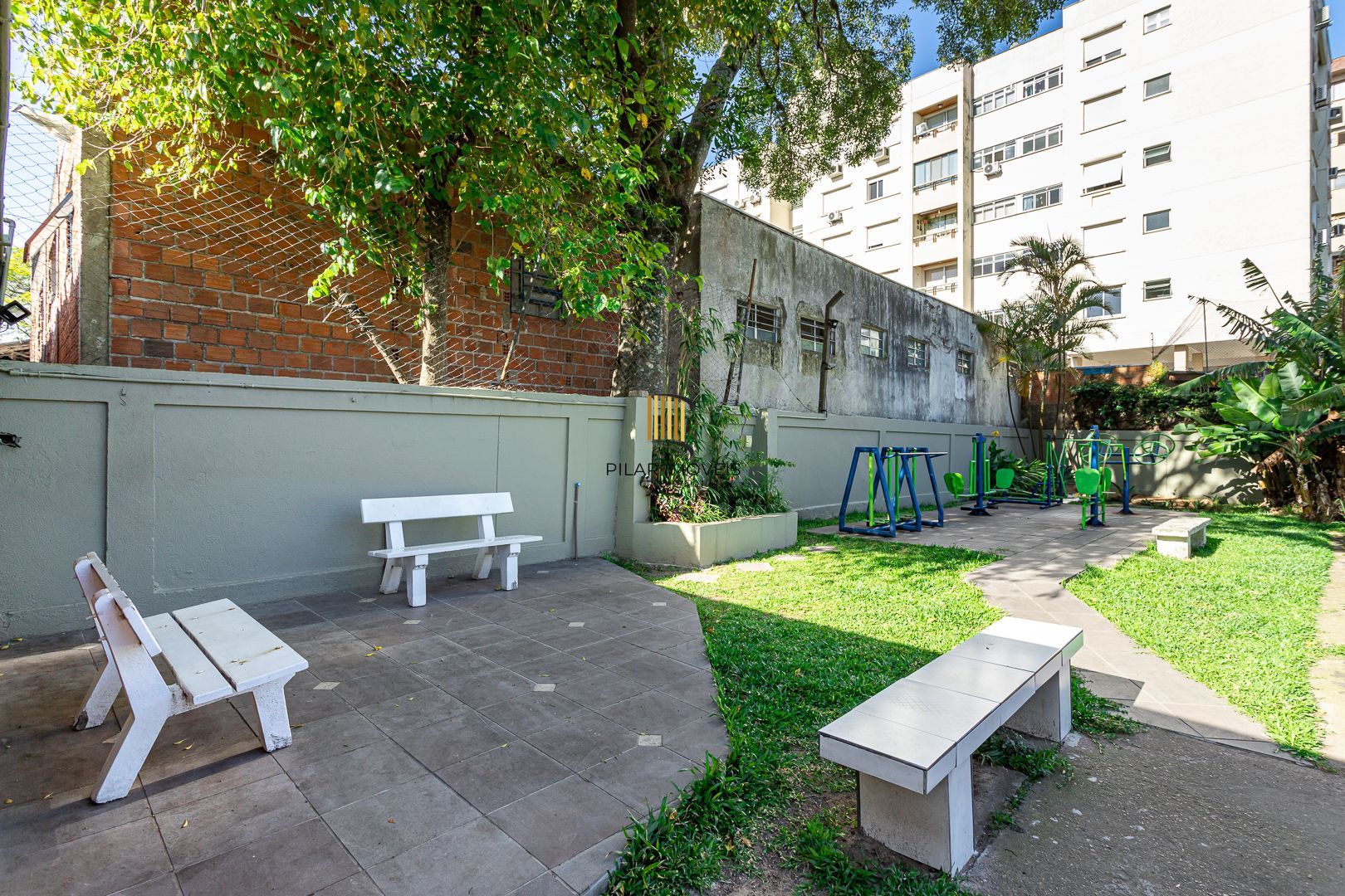 **Apartamento Semimobiliado de 1 Quarto em Vila Conceição, Porto Alegre, RS**