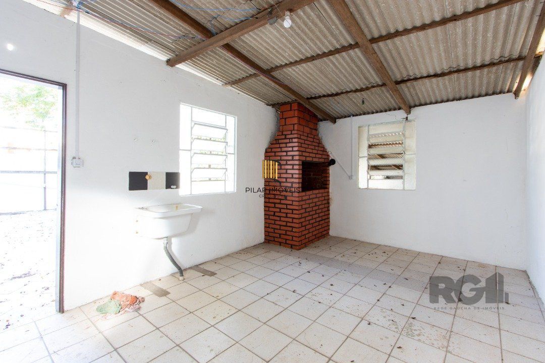 Casa para Venda - 200m², 3 dormitórios, 2 vagas - Cavalhada