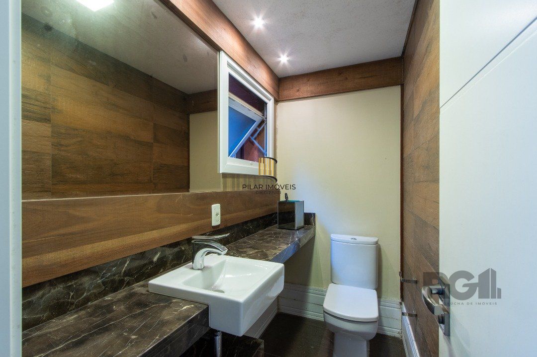 Casa Condominio para Venda - 384.33m², 3 dormitórios, sendo 1 suites, 3 vagas - Cristal