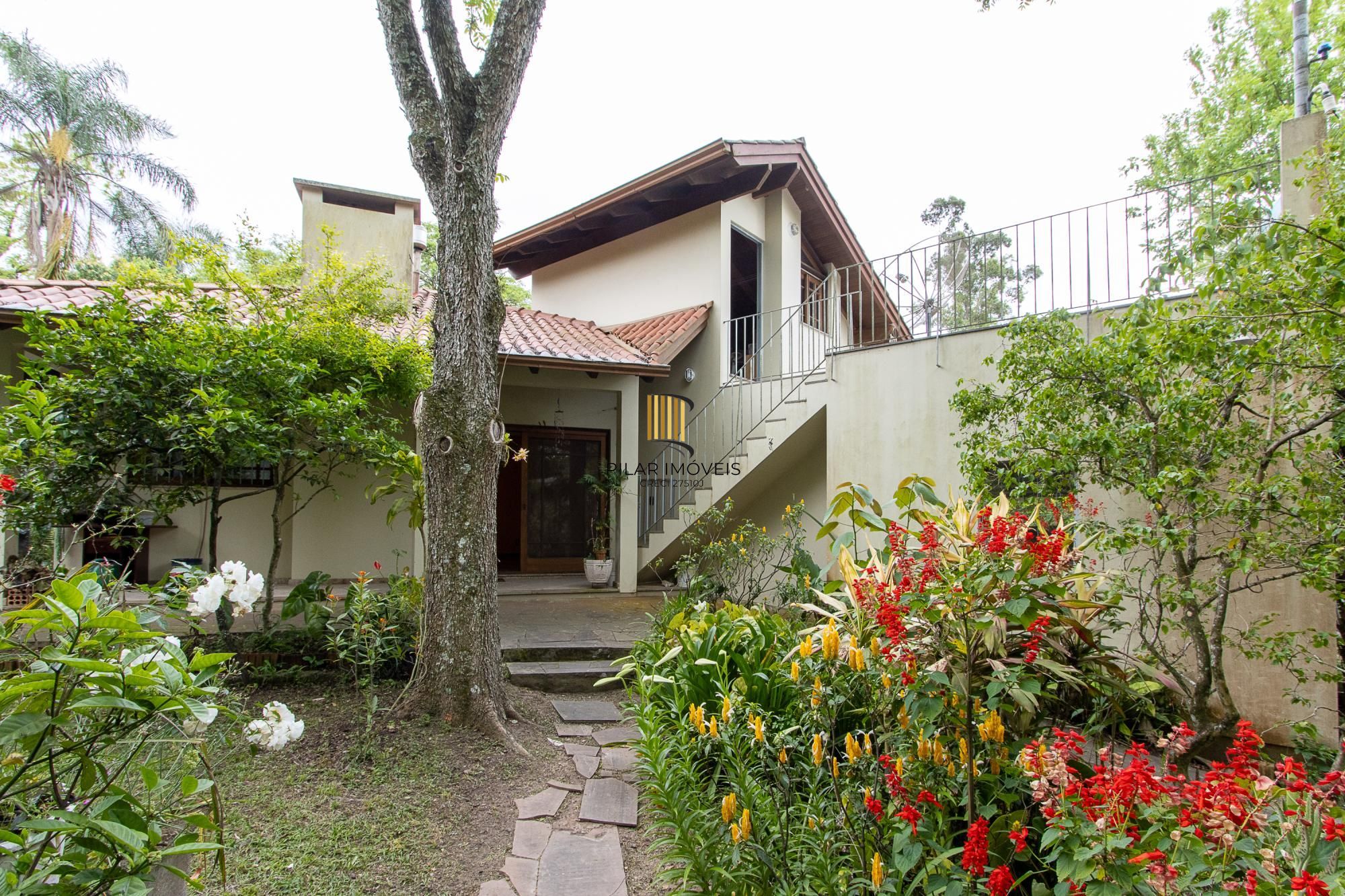 Casa térrea, nova, 3 quartos, 1 suite - Bairro Belém Velho