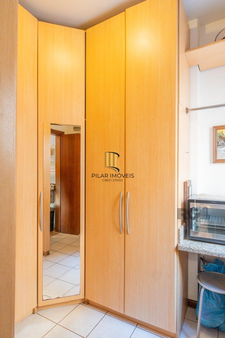 Apartamento amplo de 191m² privativos reformado
