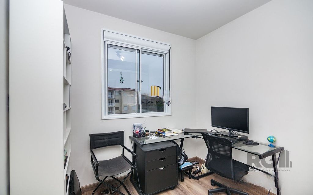 Apartamento para Venda - 67.3m², 3 dormitórios, sendo 1 suites, 1 vaga - Humaitá