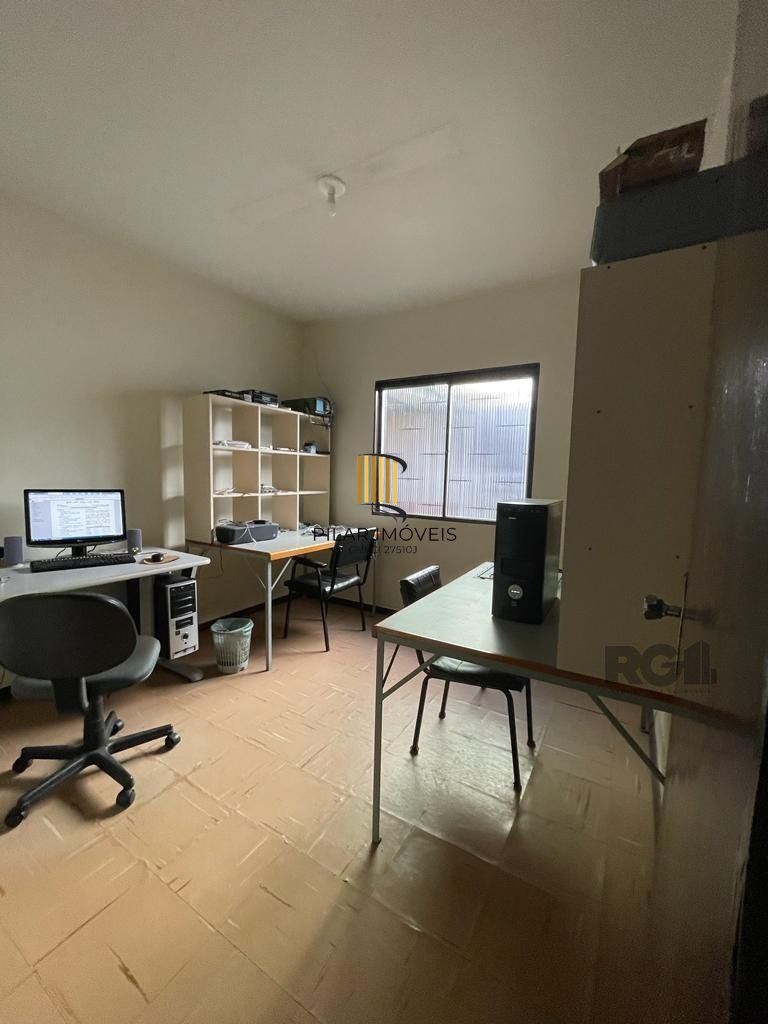 Casa 3 dormitórios no bairro Cavalhada
