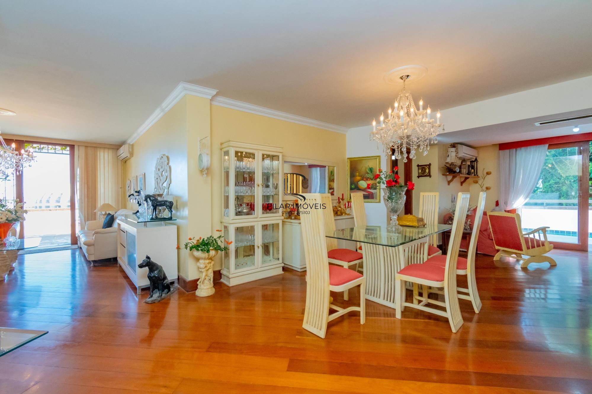 Cobertura horizontal, alto padrão, bairro Santa Tereza, 341m²  área privativa, 02 vagas garagem!